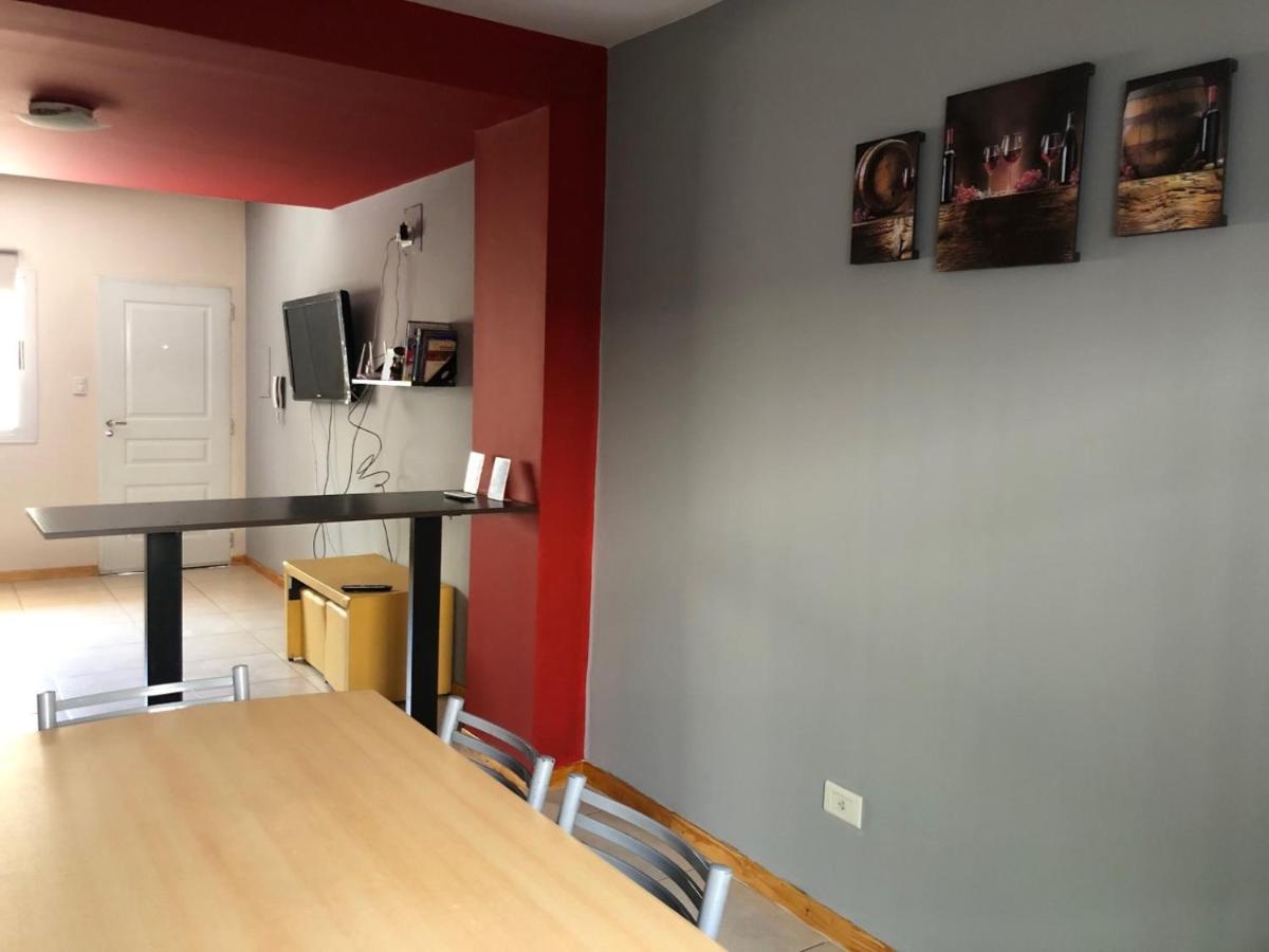 Excelente Duplex En Consorcio Privado C/ Cochera San Juan Buitenkant foto